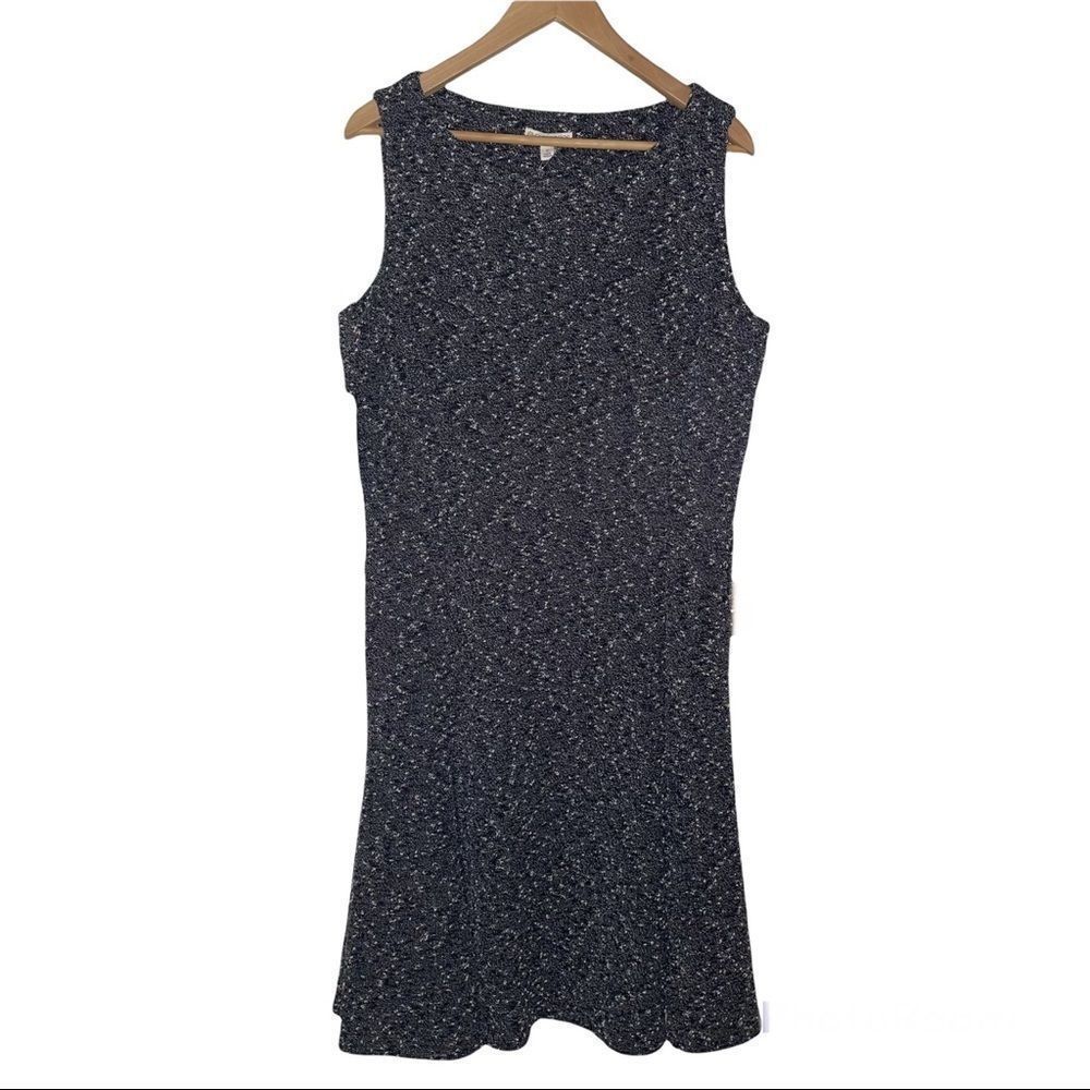 NWT Eva Mendez Gray and White Sleeveless Dress Size 16